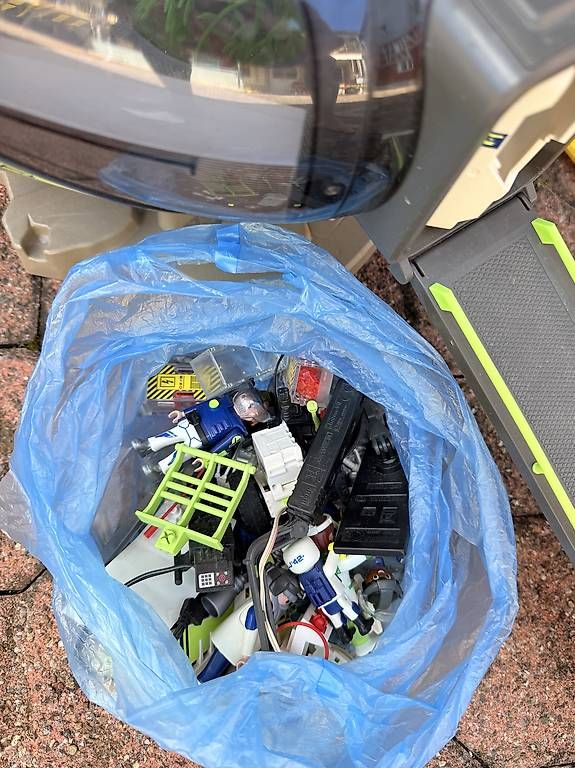 Spielzeuge: Playmobil Raumstation – Gebraucht aus Neftenbach von Baeumel 2