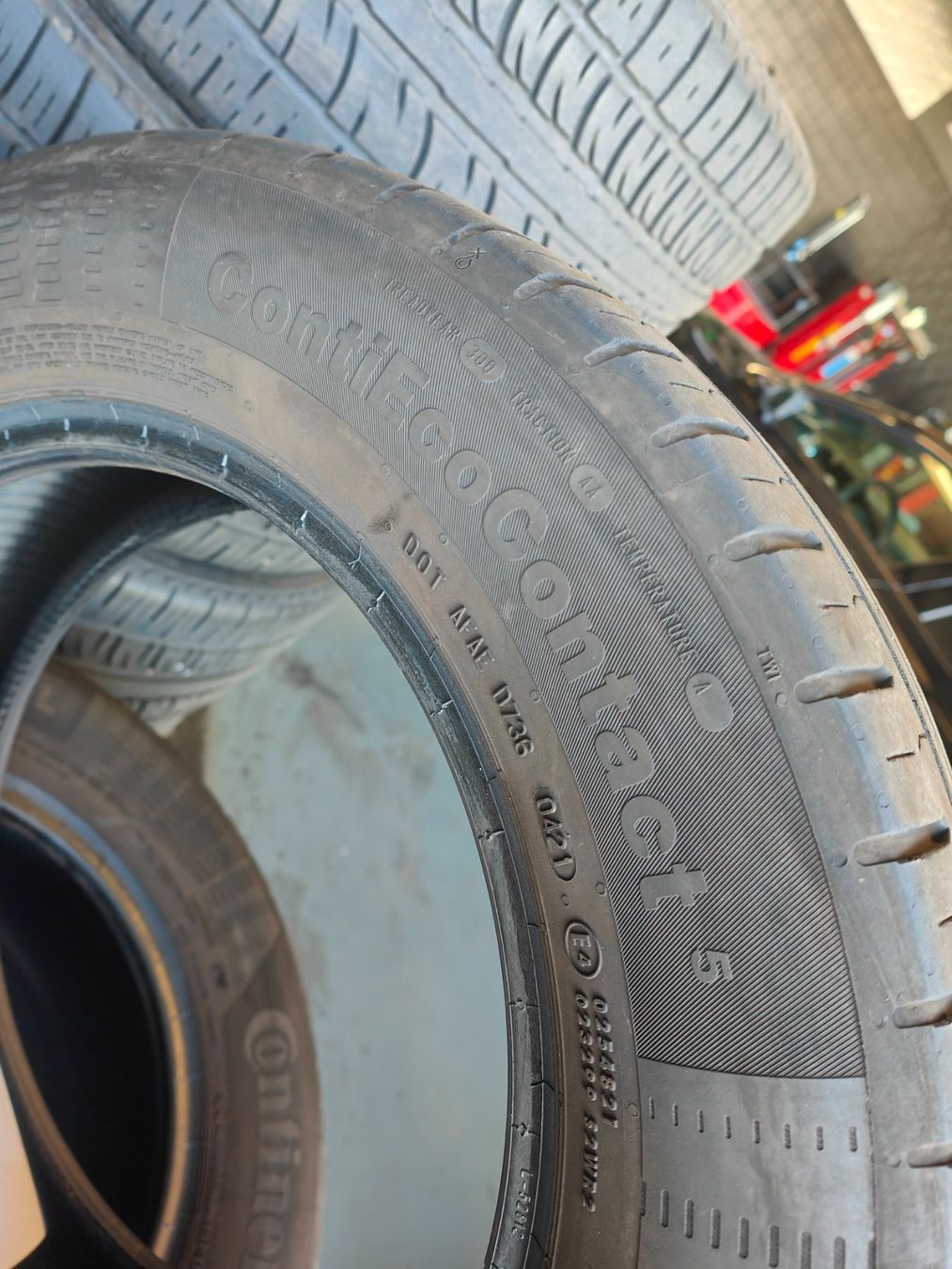Continental Pneumatici & Ruote complete: 195/65 R15 Sommerreifen – Usato da Oberengstringen venduto da Reifen-Lagerverkauf 1