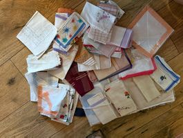 47 Stück neu & alt Damen Taschentücher Konvolut 1b