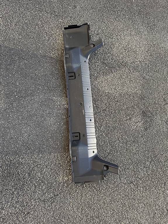 Tappeti & Tappetini: BMW E46 Coupe Kofferraum Abddckung – Usato da Fislisbach venduto da dreams02 1