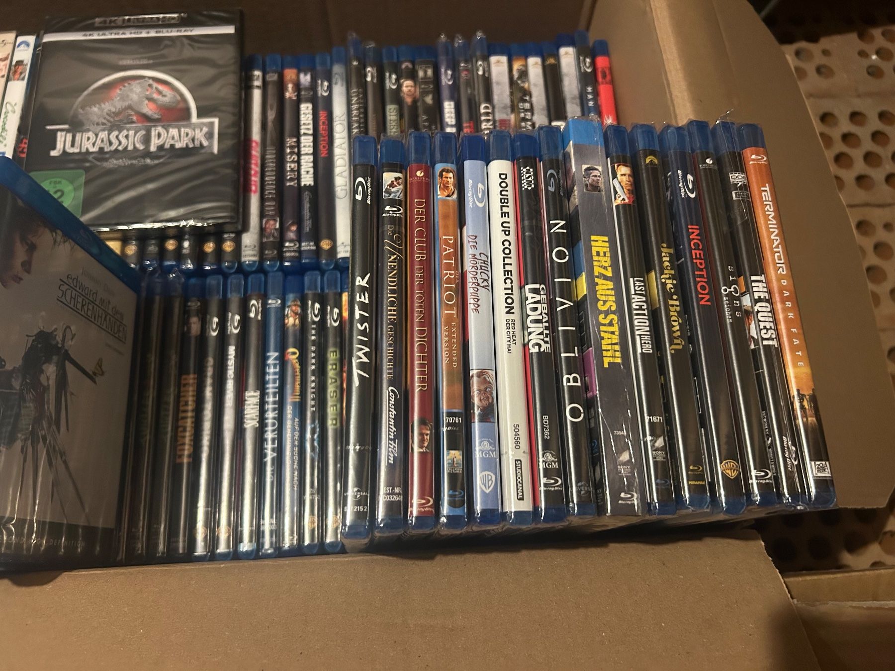 Tutti i DVDs: Grosse Bluray DVD 4K Sammlung – Usato da Matten b. Interl venduto da Marionwenger 3