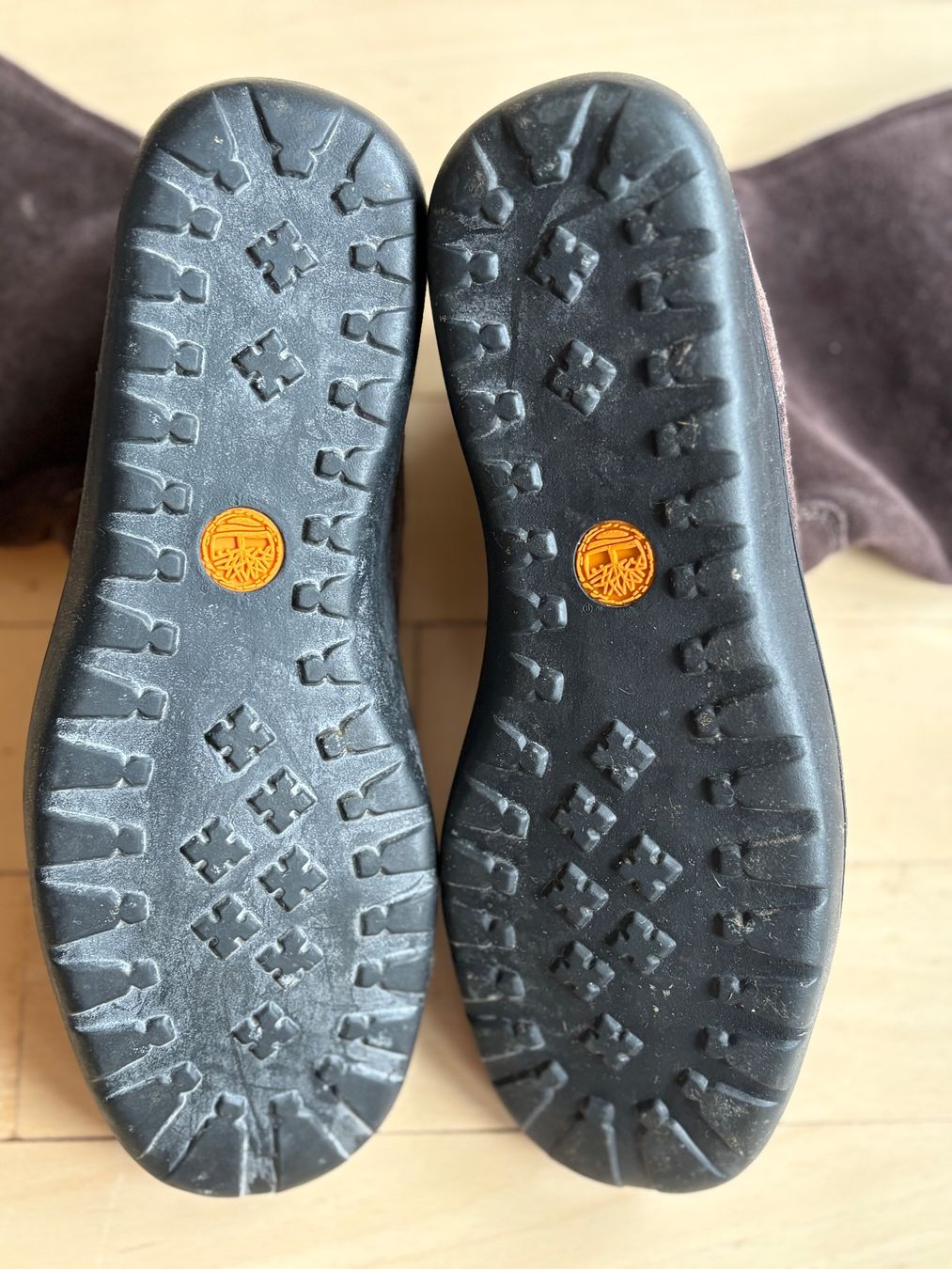 Timberland Scarpe da donna: Timberland leather boots (40) – Usato da Lausanne venduto da ValeMerky 2