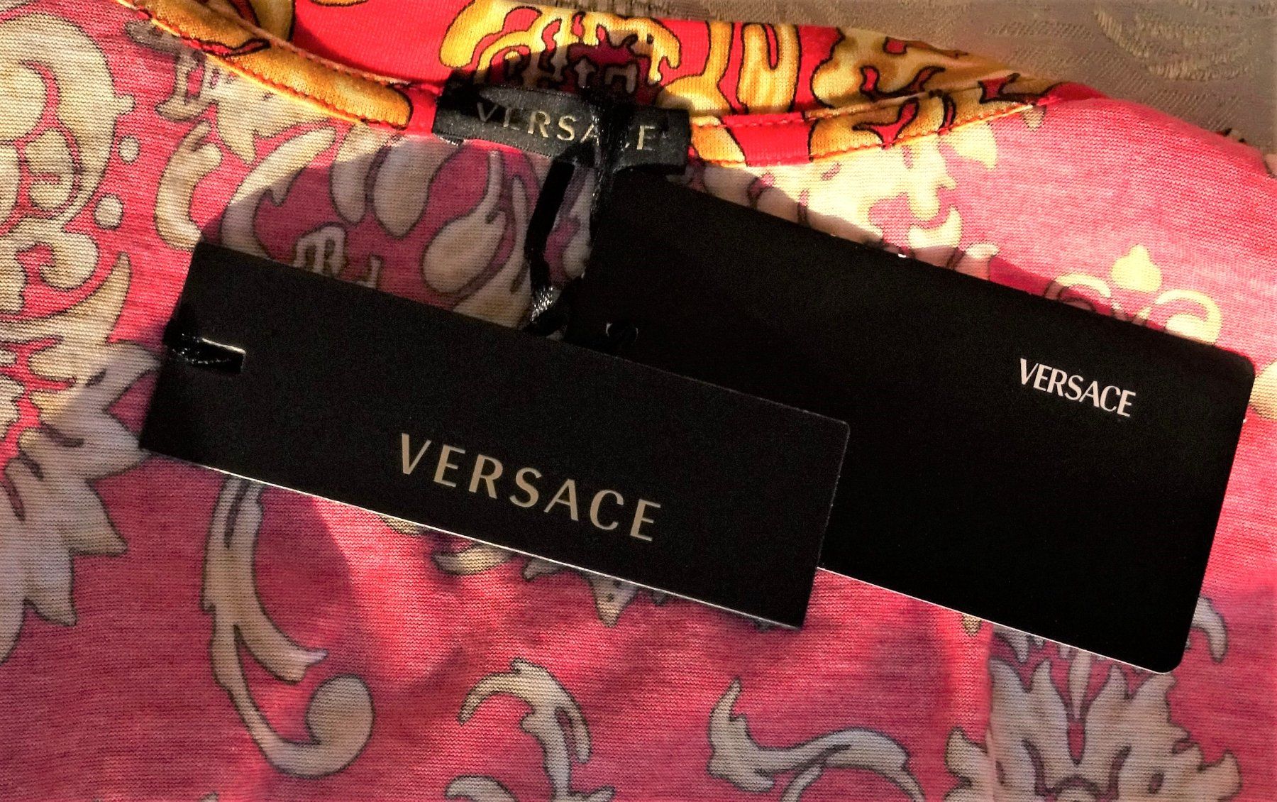 Versace Chemisiers: VERSACE Originale e Nuova! camicetta cotone! taglia 42IT – Neuf avec emballage d'origine à Cadempino par vis_lpp9 7