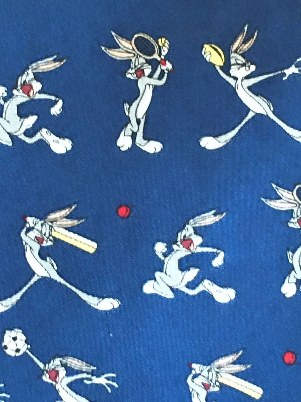 Krawatten: Fabelhafte Krawatte 100% Seide Bugs Bunny Sport – Neu und originalverpackt aus Luzern von inf_c7r2 1