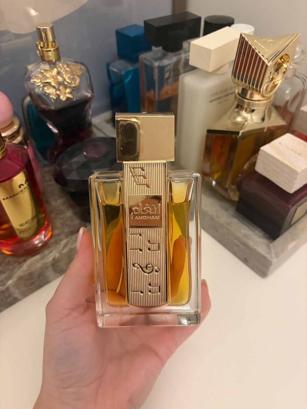 Lattafa Profumi & Eau de Toilette: Lattafa Angham Parfum – Usato da Les Avanchets venduto da lir_b6dd 2