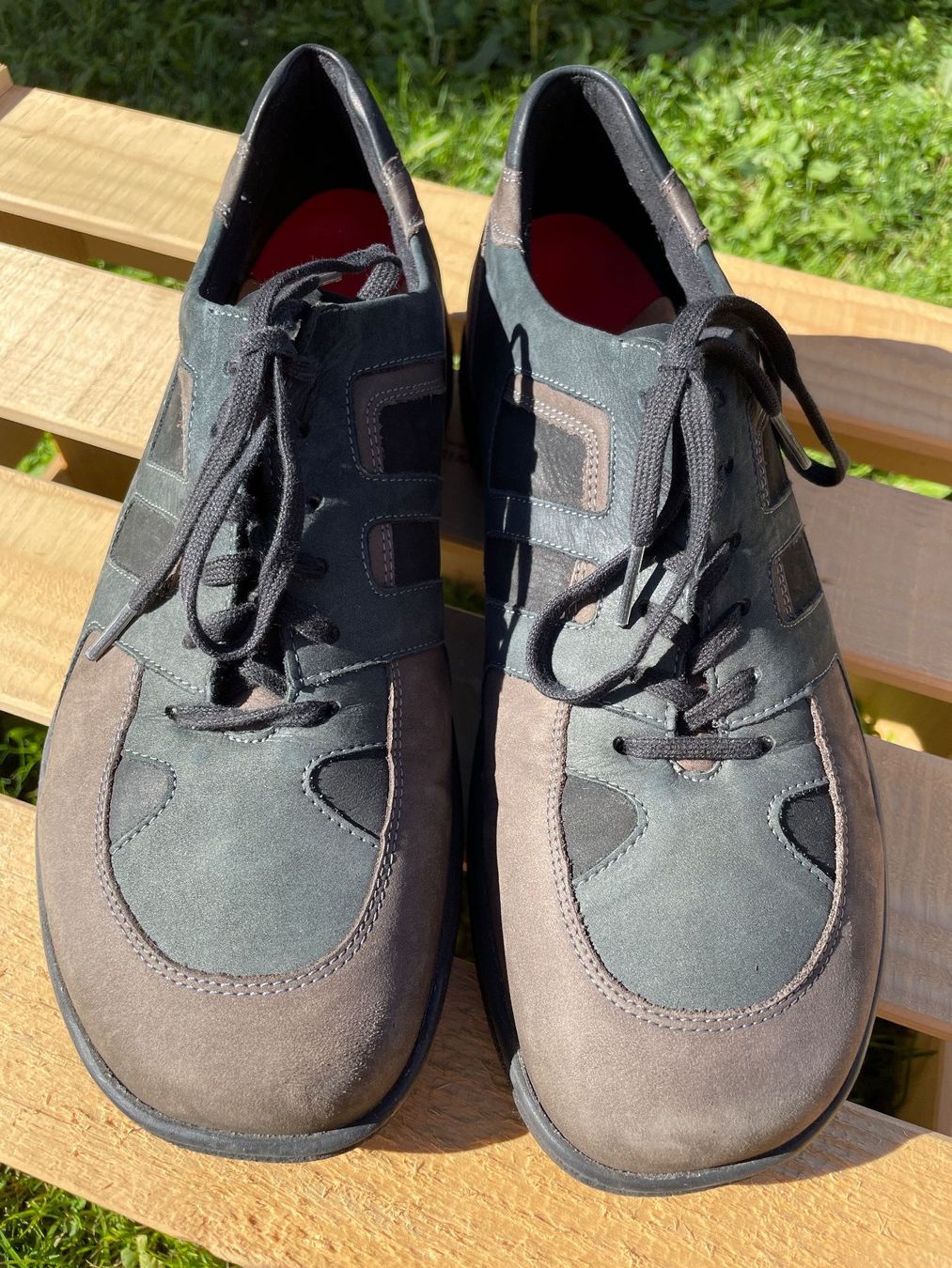 Helvesko Scarpe da uomo: HELVESKO Leder Halbschuhe Gr. 43 – Usato da Frasnacht venduto da GracyStore 1