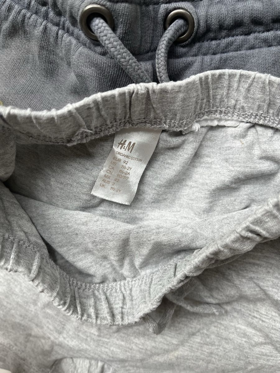 Pantaloni: Shorts Bundle, size 98-104 – Usato da Zürich venduto da Agave_Sue 1