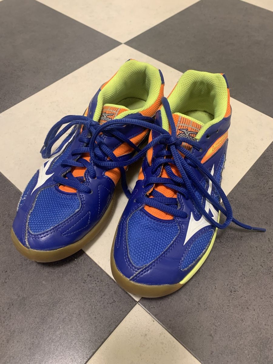 Adidas Chaussures garçon: Hallenturnschuhe – D'occasion à Luzern par Boudin03