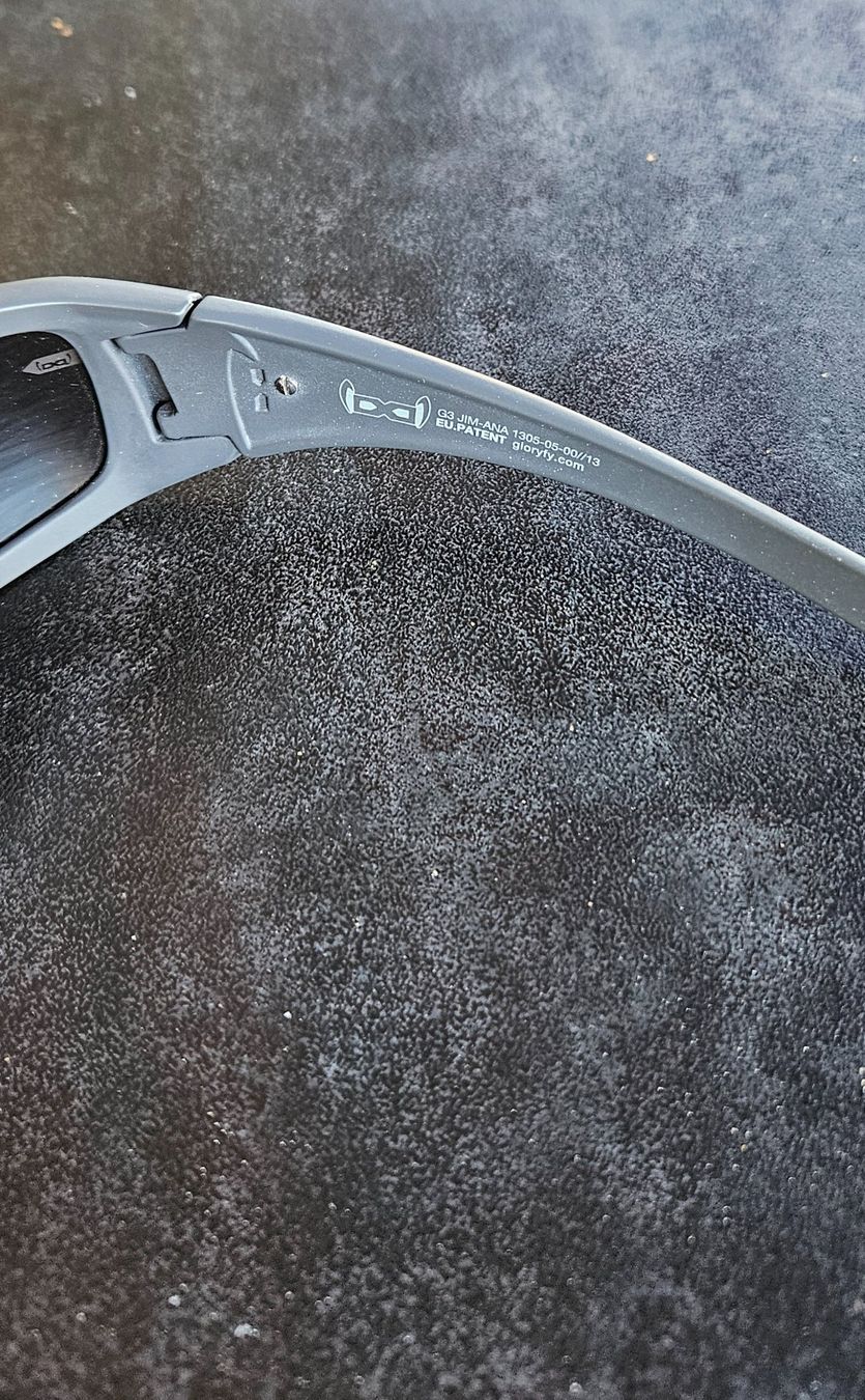 Lunettes & Verres: Sonnenbrille Gloryfy grau – D'occasion à Bönigen par mon_8fw5 2