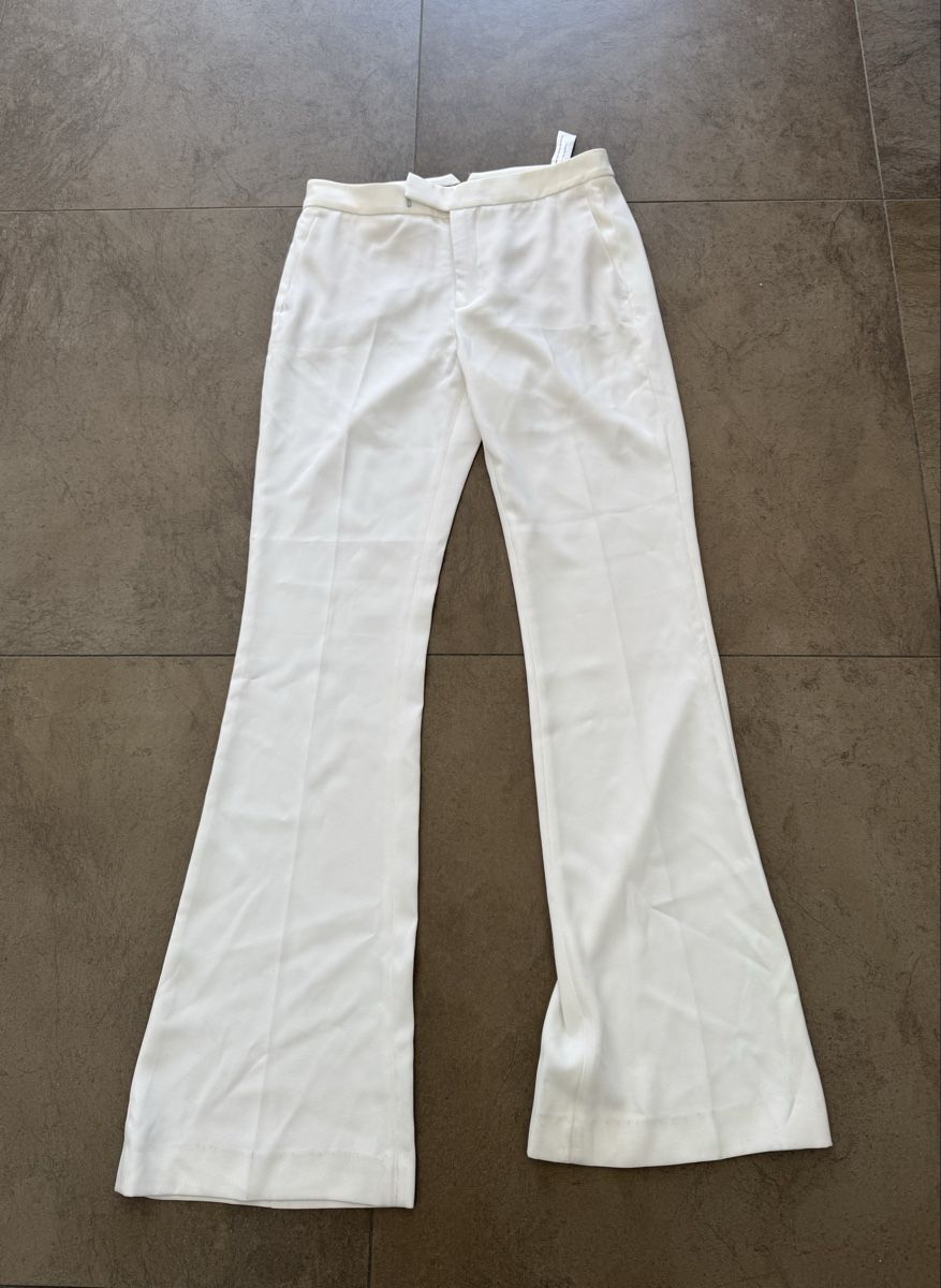 Zara Hosen: Pantalon Zara  – Neu (gemäss Beschreibung) aus Corpataux von seniz