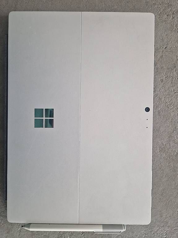 Tablet PC: Microsoft Surface Pro 4 512 GB inkl. Pen + Netzteil – Gebraucht aus Flawil von Raphaela1985 1