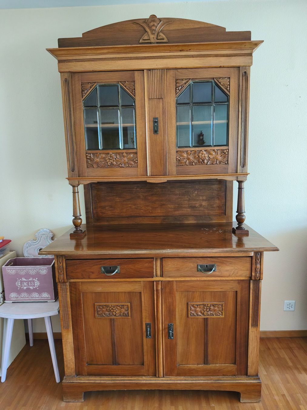 Credenze: Jugendstil Buffet Küchenschrank – Usato da Zürich venduto da Jul69