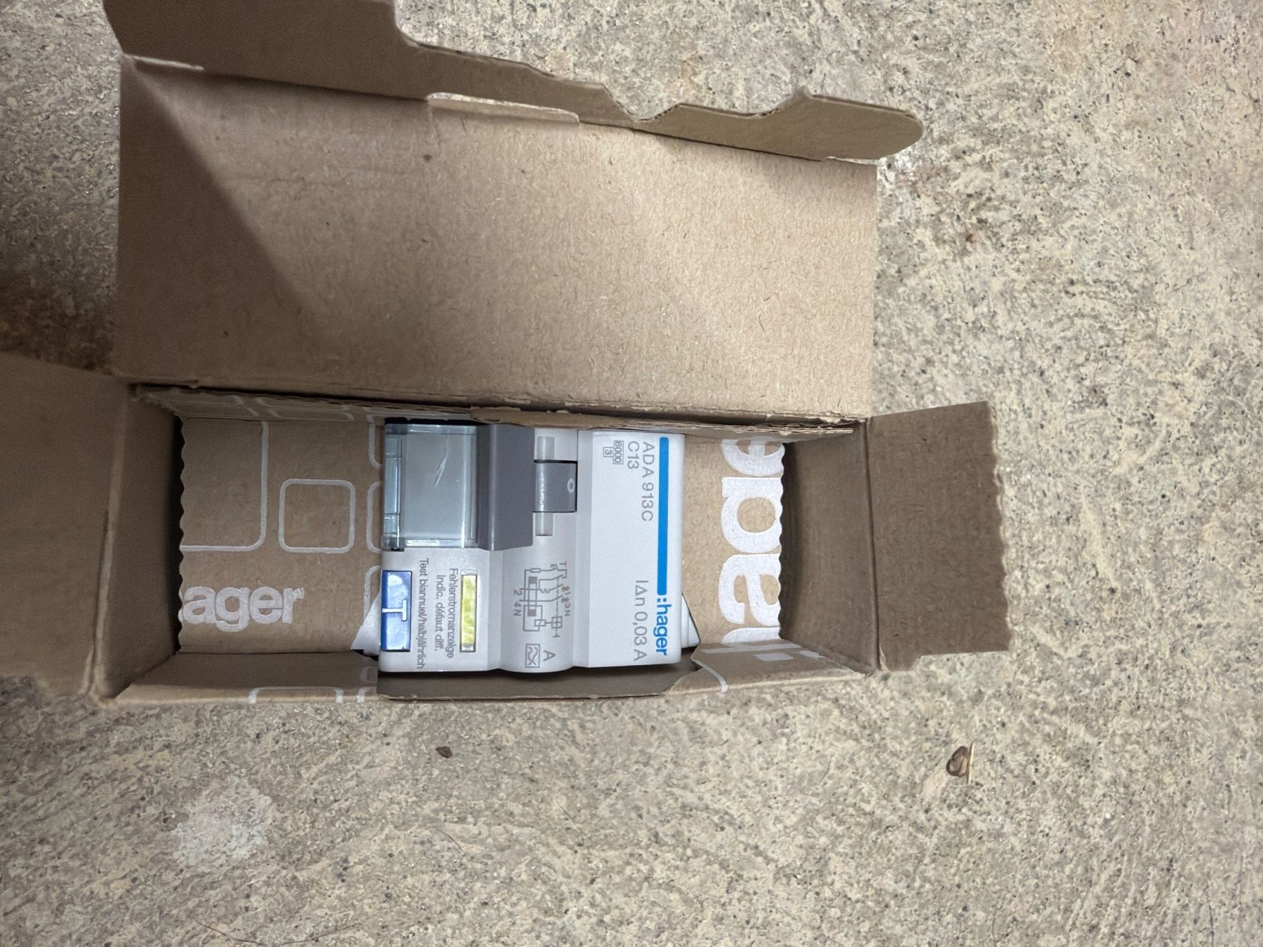 Hager Interrupteurs: Hager FI/LS C13 – D'occasion à Safenwil par ins_6ntm 1