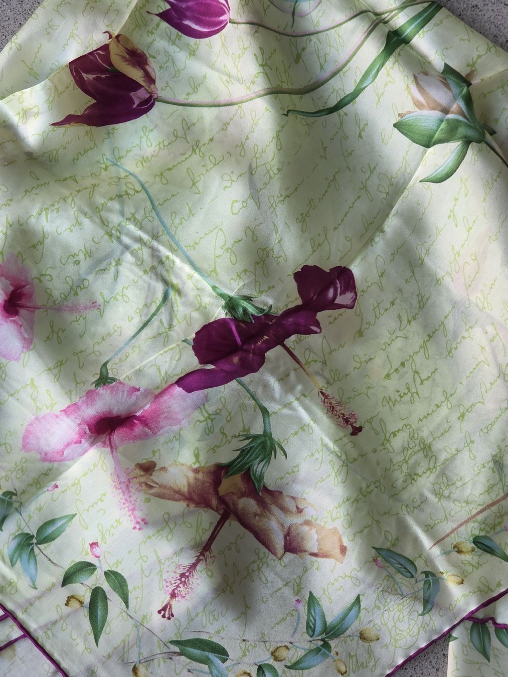 Codello Foulard & Sciarpe: Seidenfoulard 88 x 85, Codello – Nuovo (secondo la descrizione) da Frauenfeld venduto da Schenken-mit-Herz 4