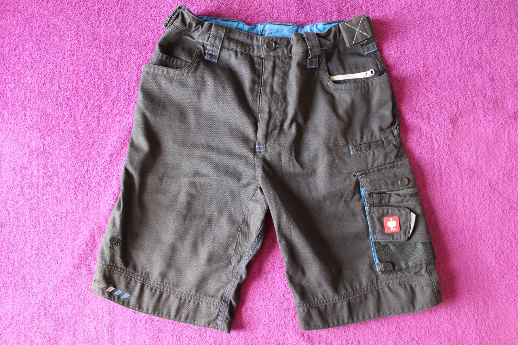 Engelbert Strauss Pantaloni: Kurze Engelbert Strauss Cargo Hose - Gr.158/164 – Usato da Müllheim Dorf venduto da Seeeule01