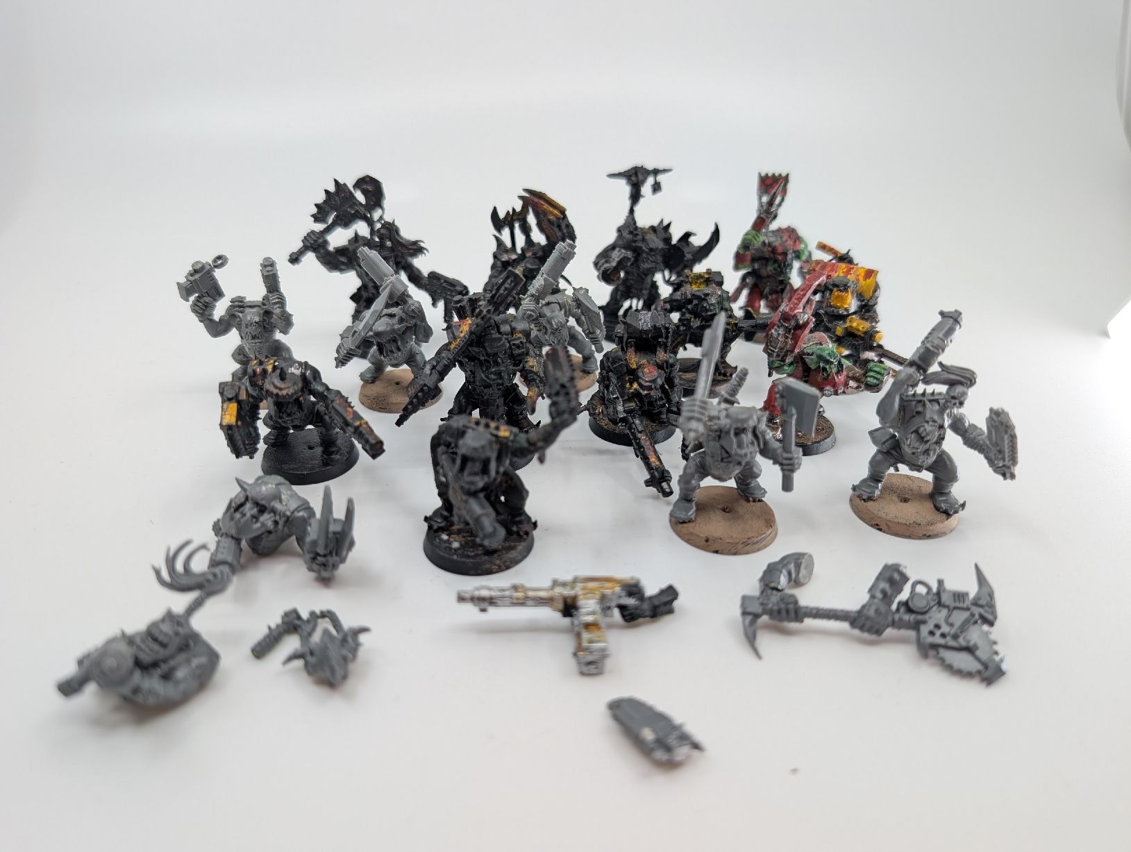 Kit di modellismo & Modellini statici: Warhammer 40k - Lot Orks - 16 figurines + canon Stompa – Usato da Lutry venduto da Brocantosaurus