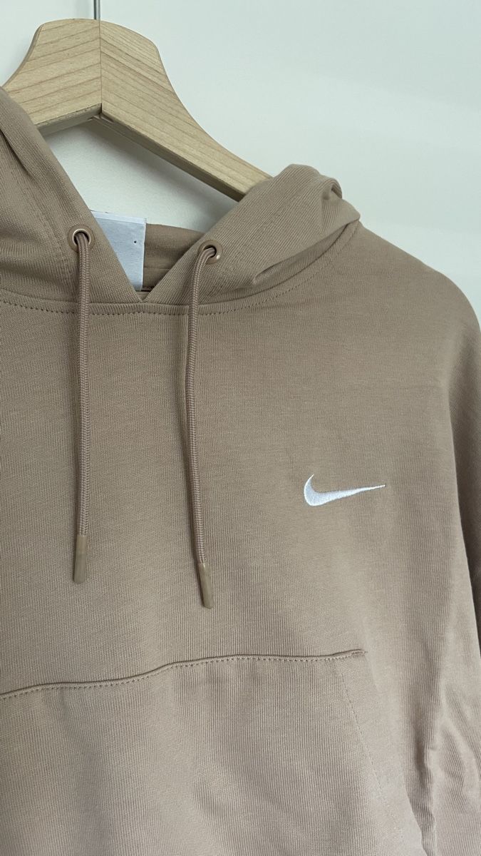 Nike Maglioni & Felpe: Nike Pullover – Nuovo (secondo la descrizione) da Lausen venduto da sim_hgp6 2