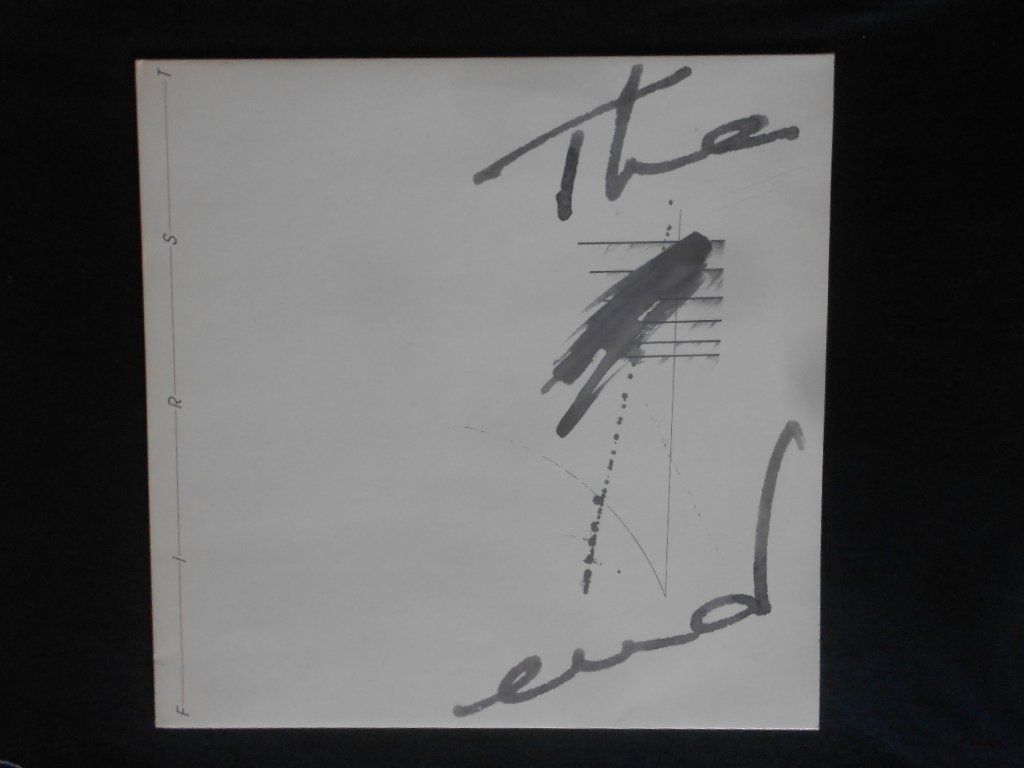 Vinyles: THE END  -  FIRST – D'occasion à Bex par Giorgiob