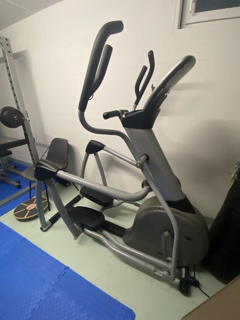 Hometrainer: Crosstrainer VISION S7100 HRT gut erhalten – Gebraucht aus Buchs ZH von Robesa 6