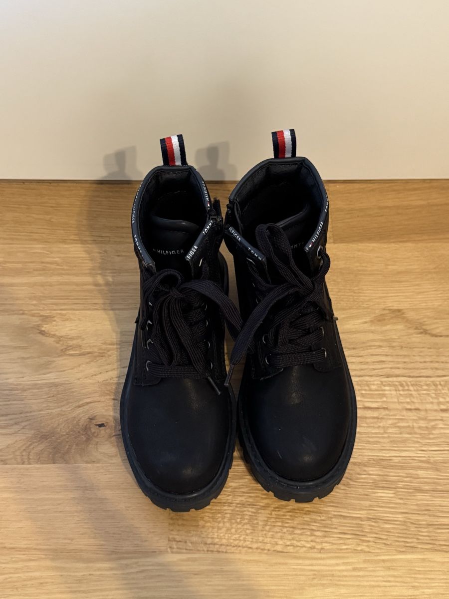 Tommy Hilfiger Scarpe per ragazze: Tommy Hilfiger Boots Gr.31 – Nuovo (secondo la descrizione) da Kleinandelfingen venduto da les_gb7w 1