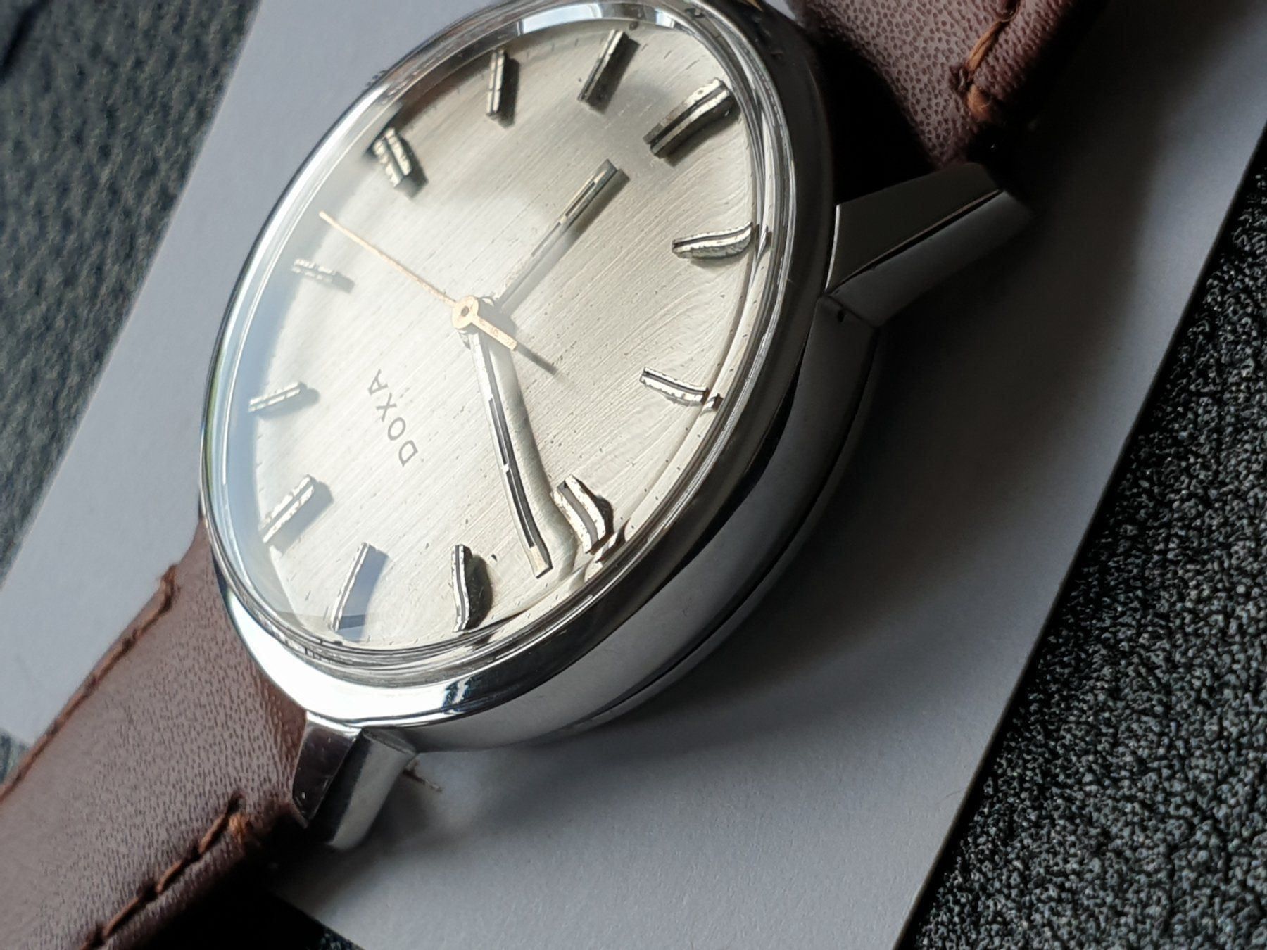 Doxa Orologi: Doxa Handaufzug AZ049 – Usato da Uster venduto da Allezeit 4