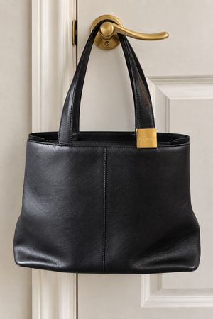 Original BURBERRY Handtasche Schwarz sehr guter Zustand