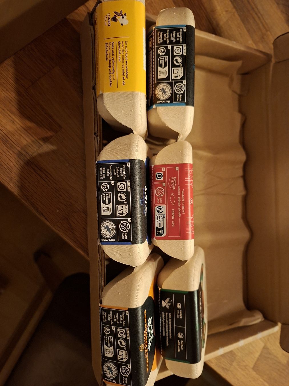 Coffee B Macchine per caffè & Macchine per espresso: Café b. Kapseln 6er Packung neu – Nuovo e nell'imballaggio originale da Oeschenbach venduto da wid_7yqd 1
