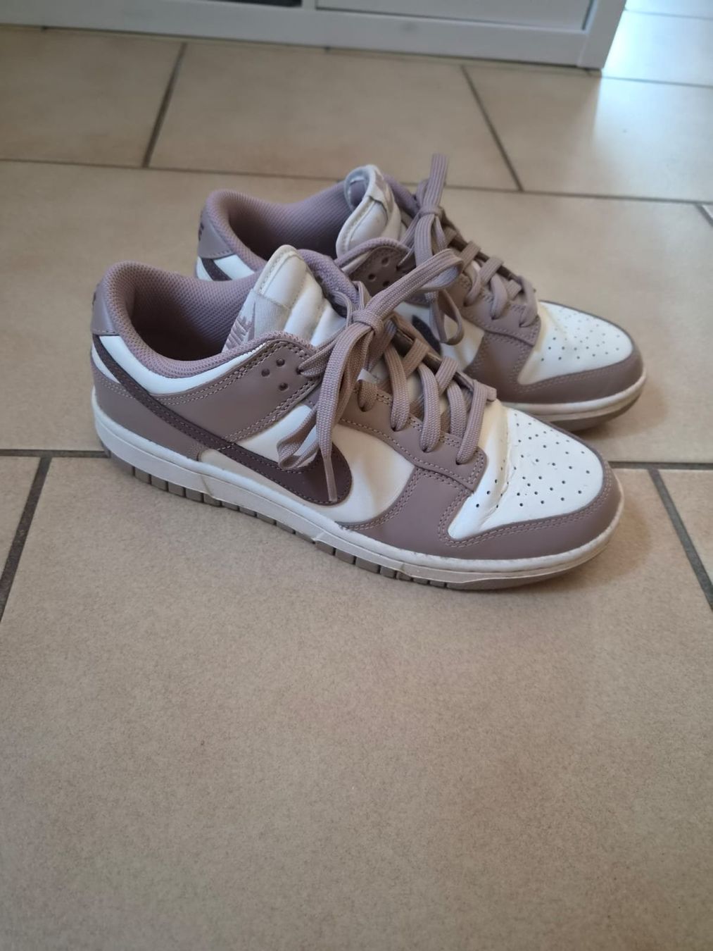 Nike Scarpe da donna: Nike DUNK LOW – Usato da Arnex-sur-Orbe venduto da kprt 2