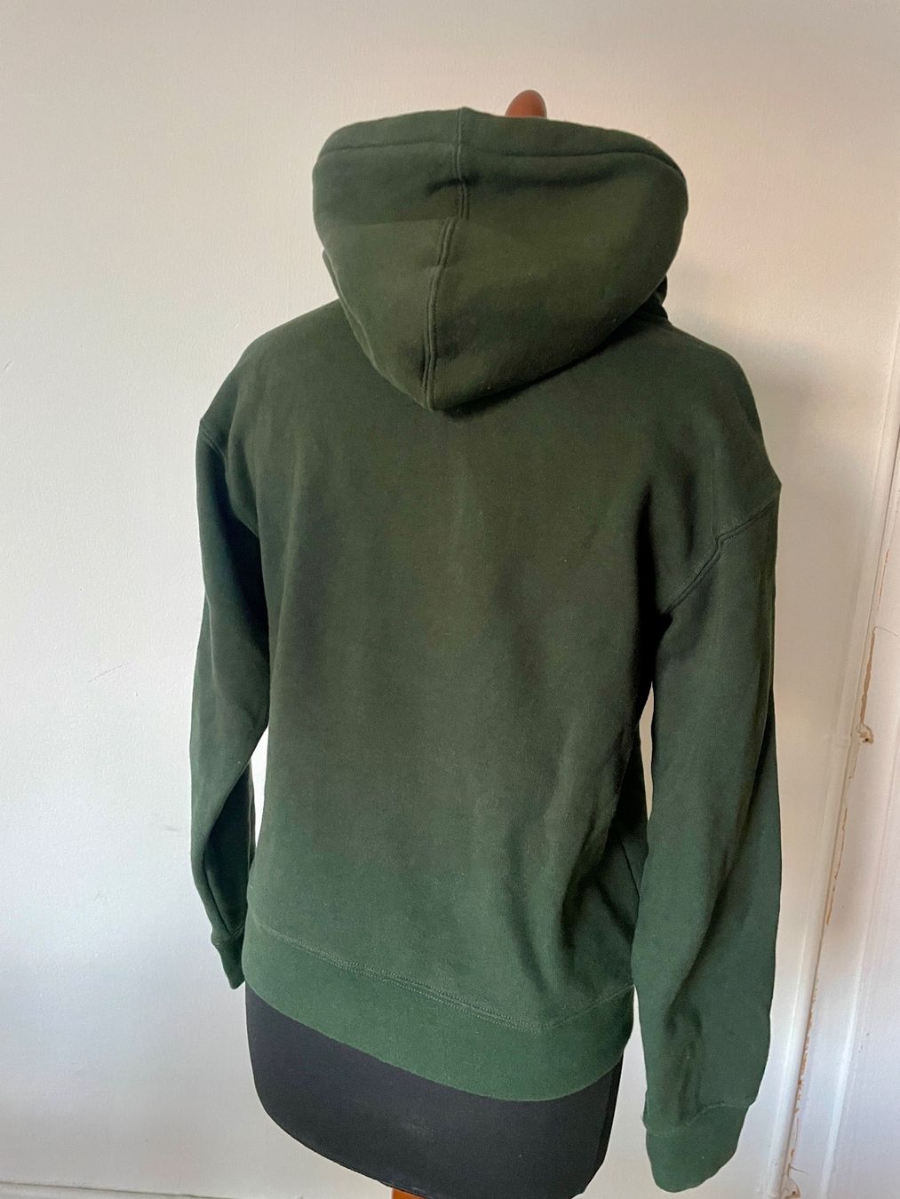 Obey Maglioni & Felpe: Pullover mit Kapuze OBEY dunkelgrün XS – Usato da Zürich venduto da mrsjack 1