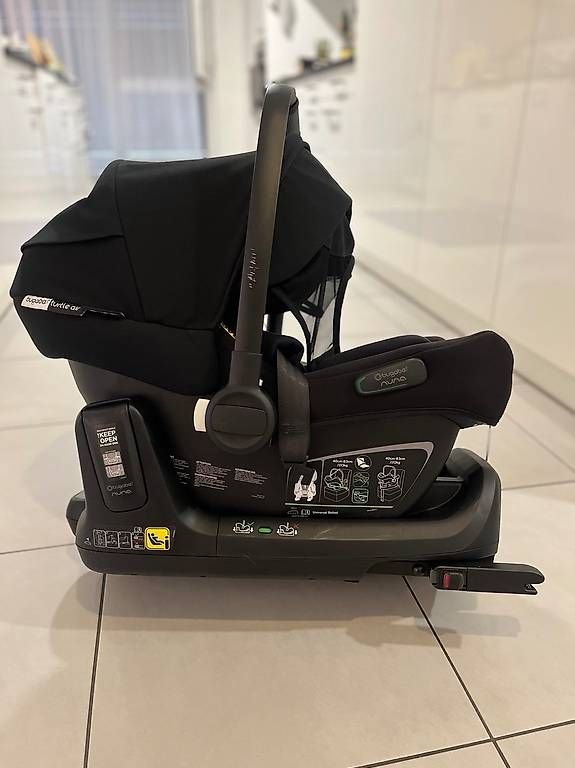 Seggiolini per auto: Bugaboo Turtle Air Babyschale mit Isofix – Usato da Zug venduto da BT6300 1