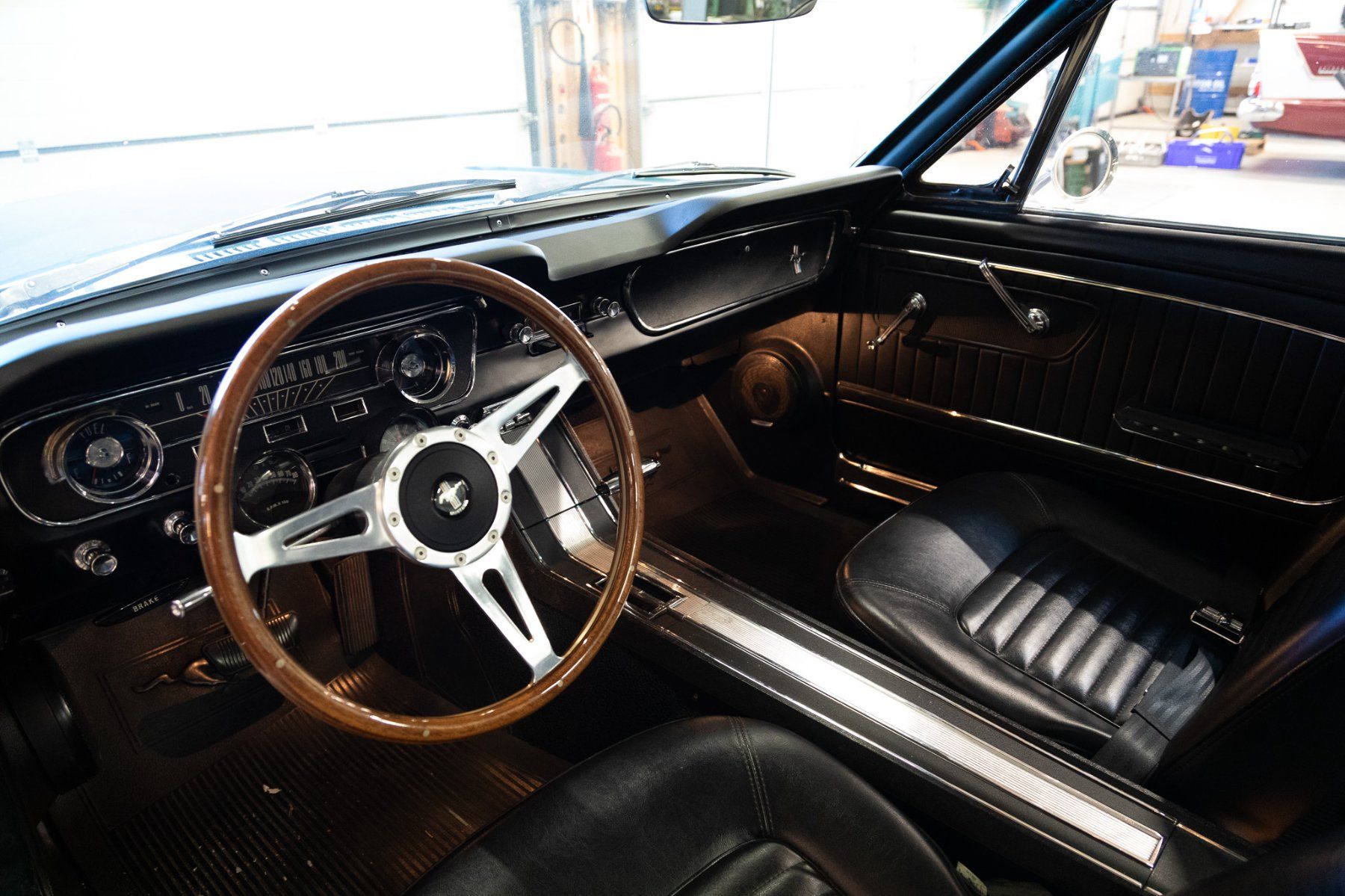 Automobili: Ford Mustang Fastback – Usato da Rafz venduto da CuCaRafz 6