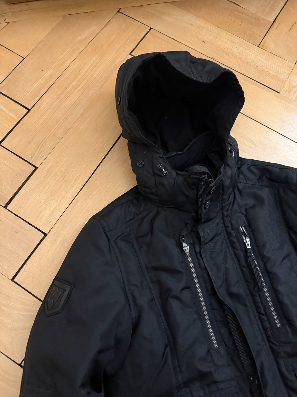 Jack & Jones Giacche: JACK & JONES - Winterjacke schwarz L – Usato da Zürich venduto da Diazaio 2