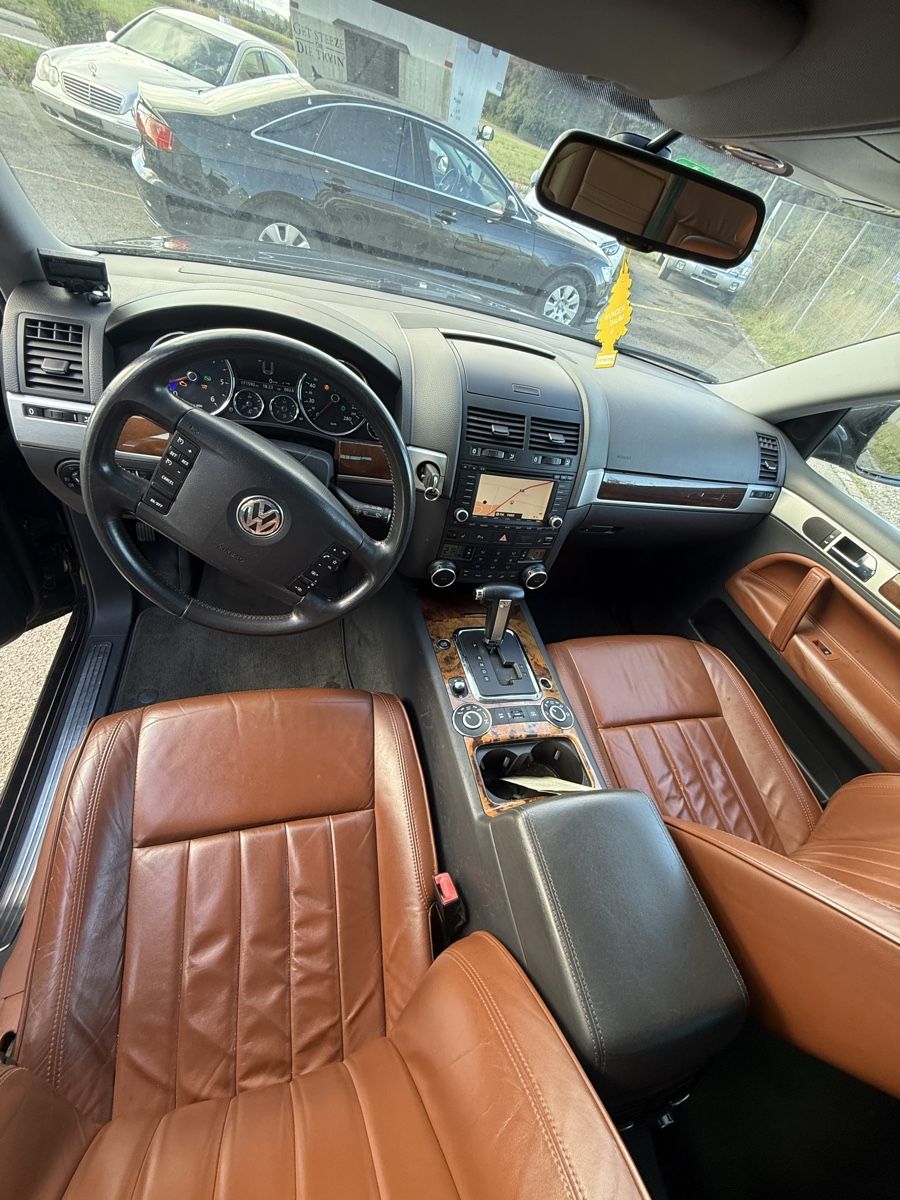 VW Automobili: VW Touareg ab 1.- – Usato da Kleindöttingen venduto da ABC_Pneu 4