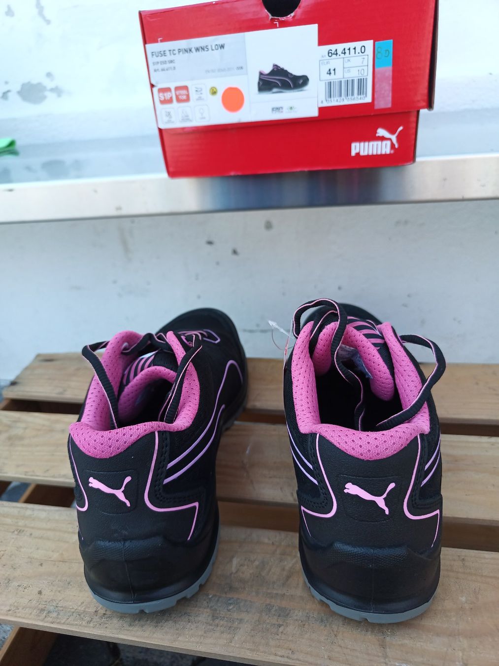 Puma Chaussures femmes: Puma Sicherheitsschuhe S1P 41 – Neuf avec emballage d'origine à Oberegg par A-Z.Handel.Loehrer 2