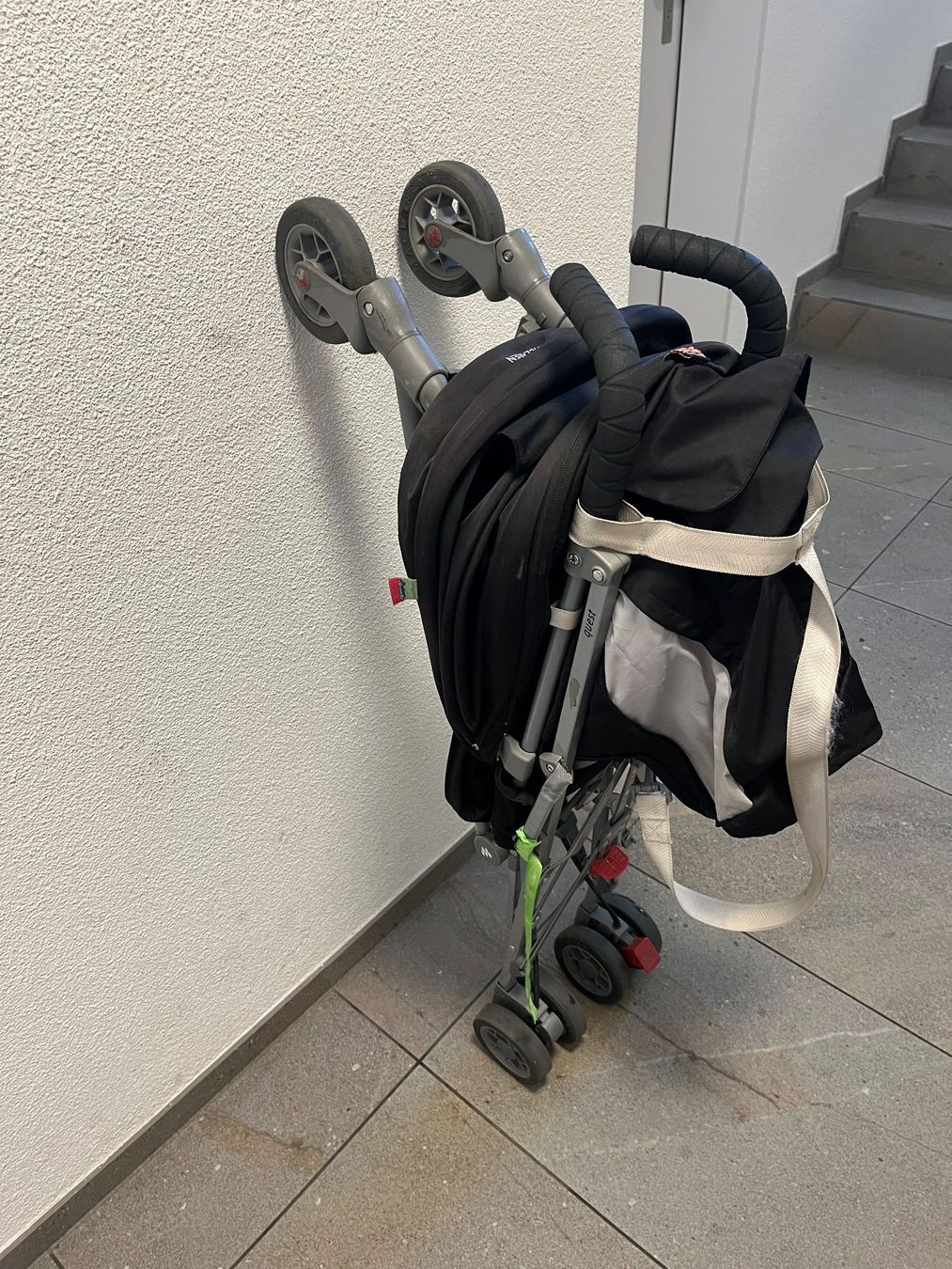 Mclaren Kinderwagen: Mclaren Kinderbuggy inkl Winterfußsack – Gebraucht aus Winterthur von WintiSommer 5