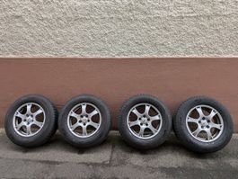 Goodyear UltraGrip Performance+ 215/70R16 