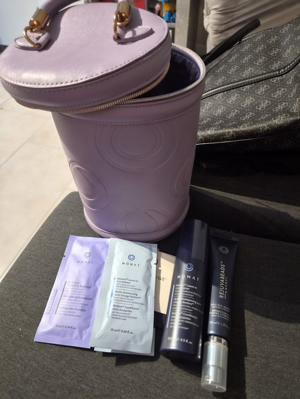 Sonstige Körperpflege: Monat Soins – Neu und originalverpackt aus Moudon von adr_b9n5 2