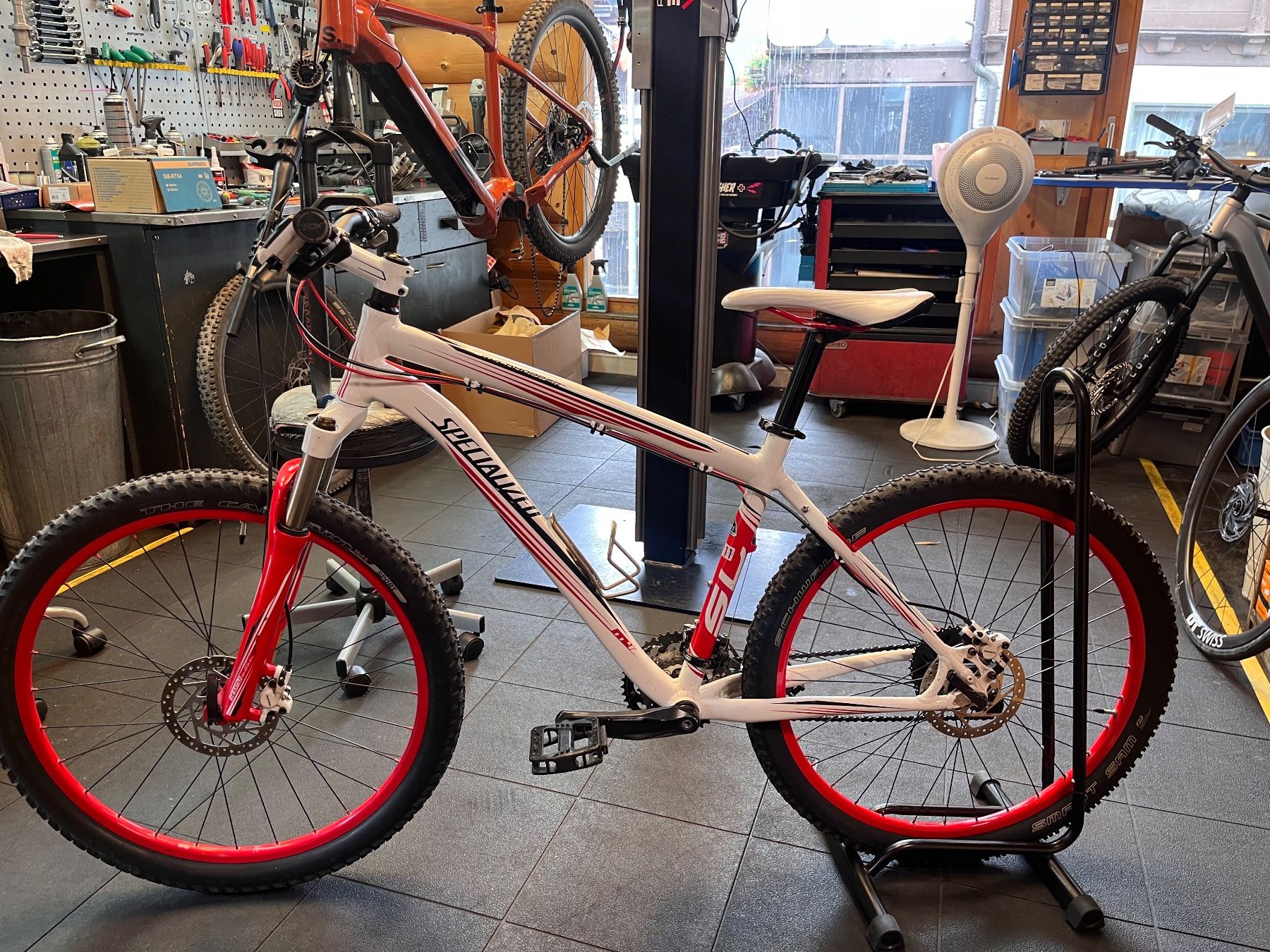 Specialized Vélos: Specialized Rockhopper SL – D'occasion à Lauterbrunnen par jul_5jfm 4