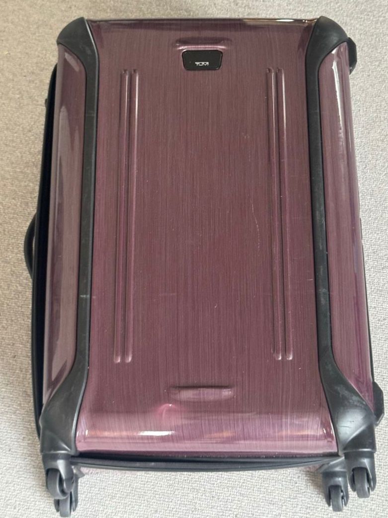 Tumi Reisekoffer: Tumi Koffer Reisegepäck 71 cm – Gebraucht aus Zollikon von cielles 1