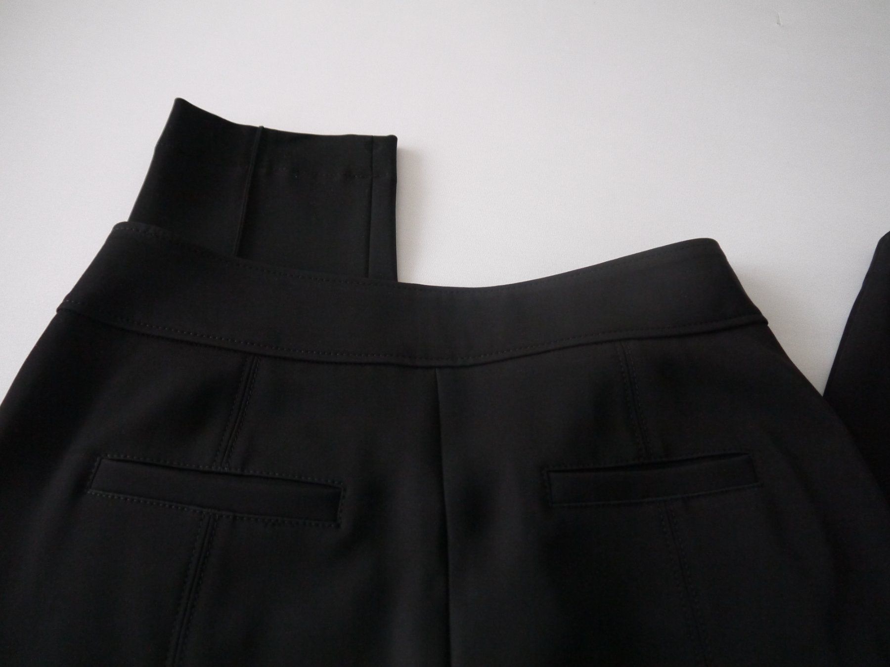 Marc Cain Pantaloni: Marc Cain Hose Gr.N4 – Usato da Hagendorn venduto da Blaf 1