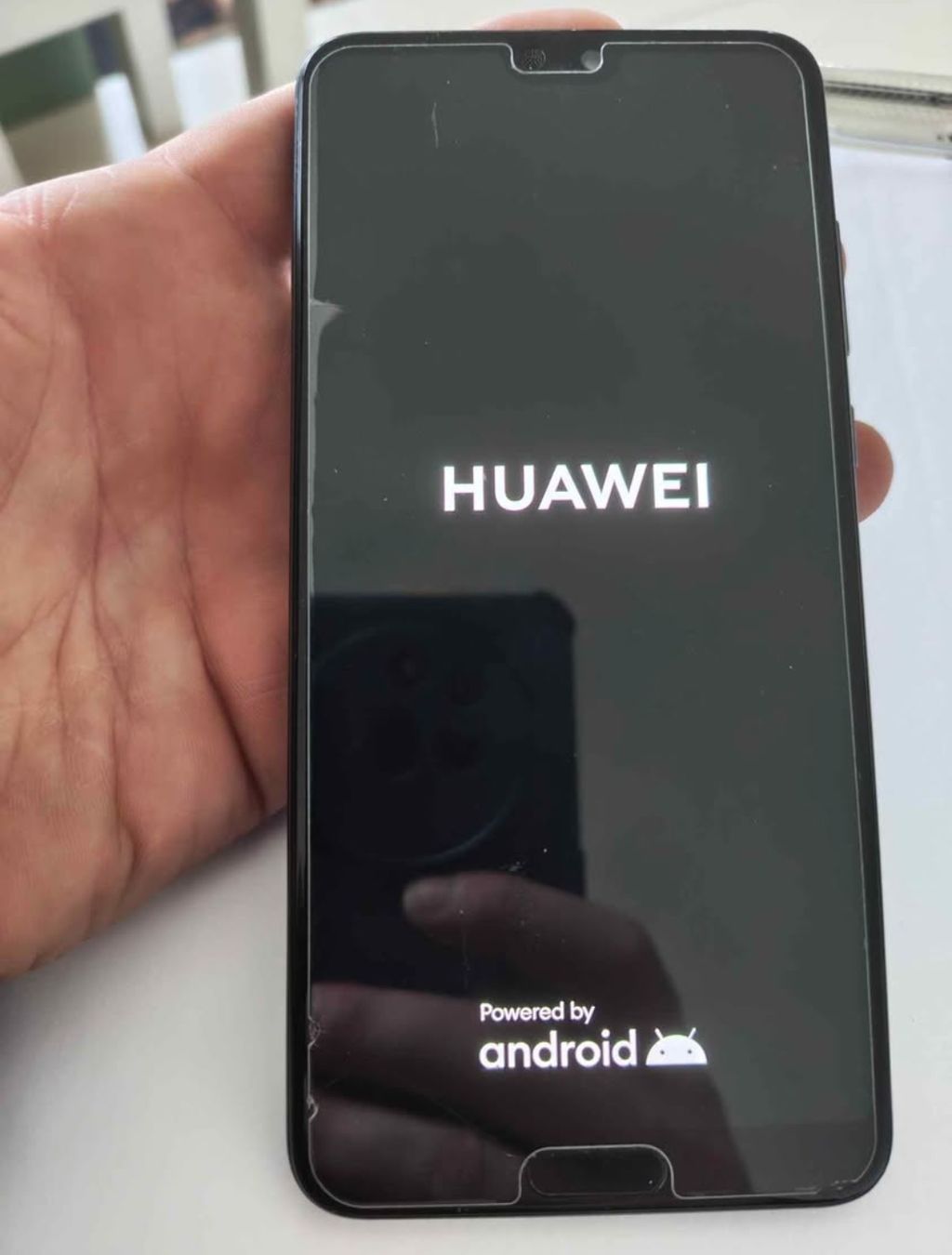 Huawei Portables: Huawei P20 Pro, Risse am Glas,  – D'occasion à Ebikon par val_w5jm 1