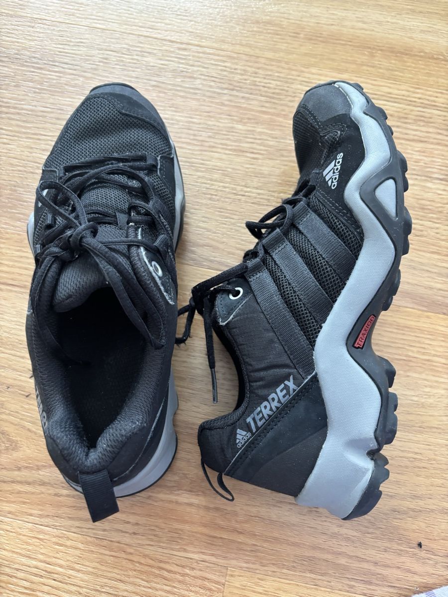 Adidas Herrenschuhe: Adidas Terrex Wanderschuhe schwarz Grösse 36 2/3  – Gebraucht aus Tann von Dina.q 1