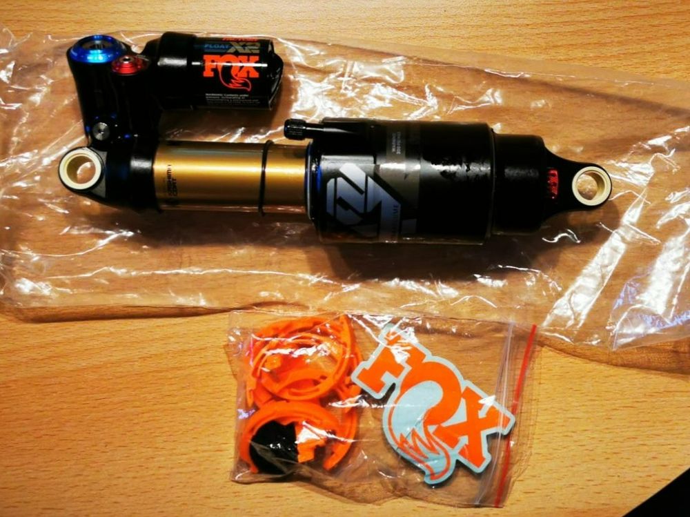 Fox Racing Shox Amortisseur Float X2 Factory 2pos-Adj, CX002/BX001, Kashima/Gray | Maciag Offroad