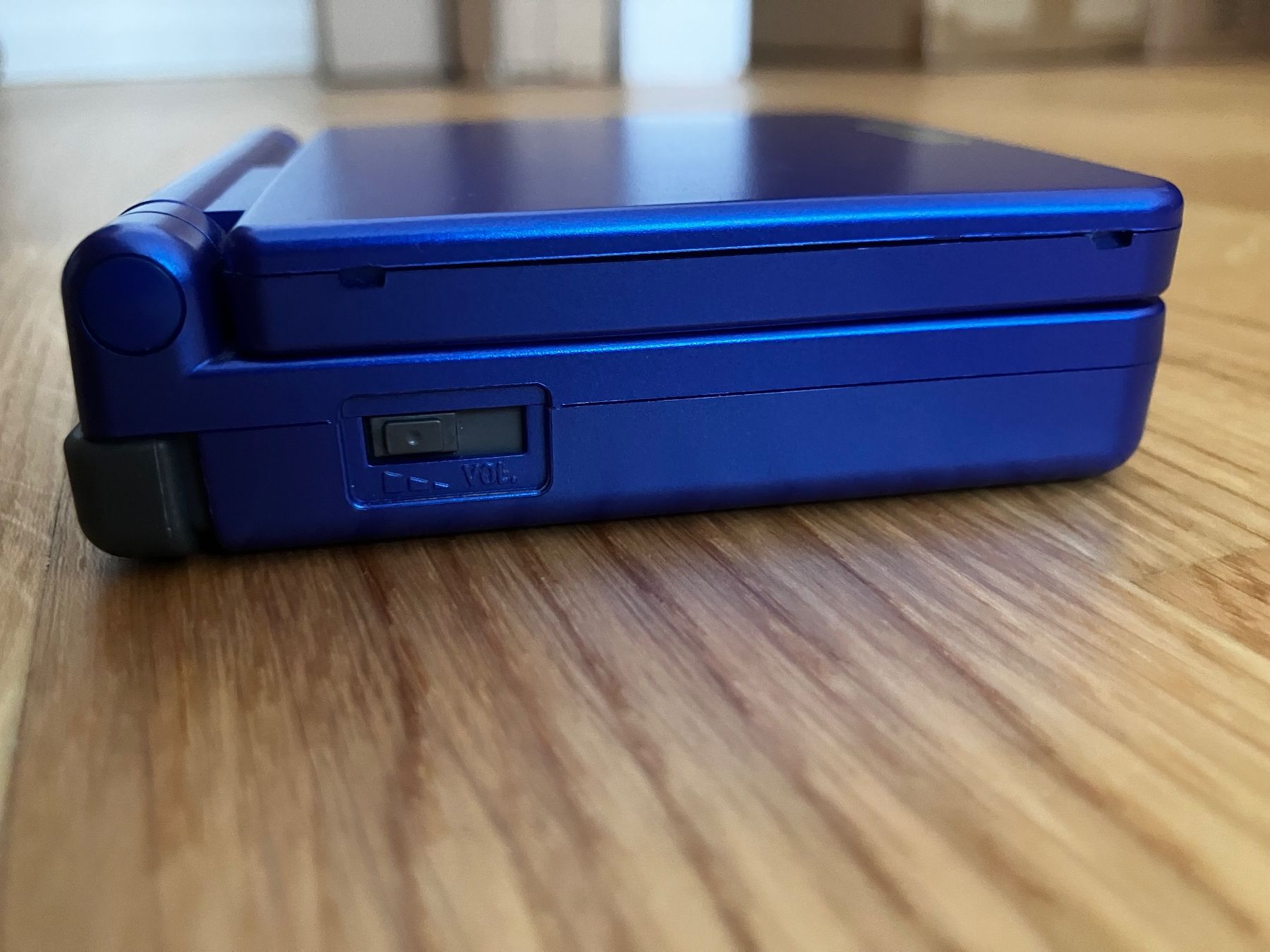 Nintendo Console: Game Boy Advance Sp – Usato da Genève venduto da est_msm8 5