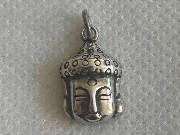 Ciondoli: Silberanhänger Buddha 925er Silber – Nuovo (secondo la descrizione) da Bern venduto da FreitagsSachen22