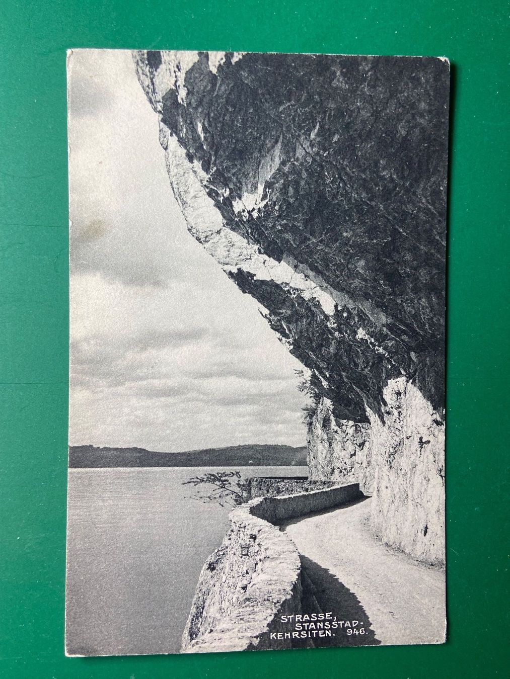 Cartoline postali: Strasse Stansstad-Kehrsiten – Usato da Steg VS venduto da _vinci_