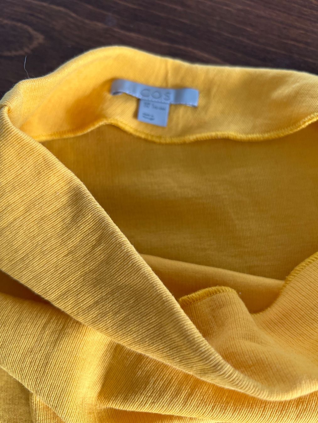 Cos Vestiti: COS Kleid gelb Grösse L – Usato da Ebmatingen venduto da Mistelu 2