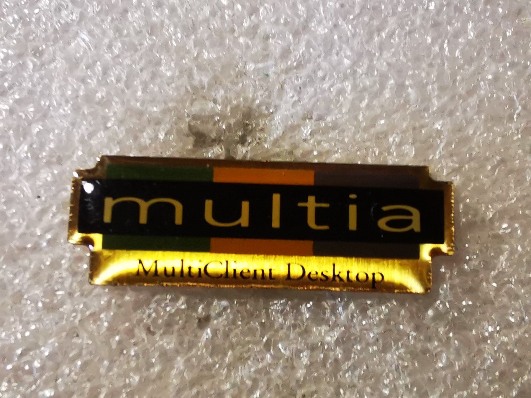 Placchette & Badge: Ansteckpin 155: multia – Usato da Oppligen venduto da Pin-Fall-Shop