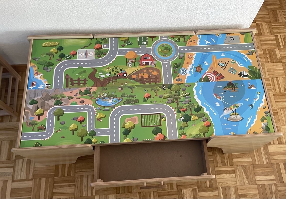 Jouets: Kindermöbel Spieltisch  – D'occasion à Zollikon par tap_xv26 3