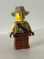 Lego figurine cow-boy. (Wrong Head) Twint possible.